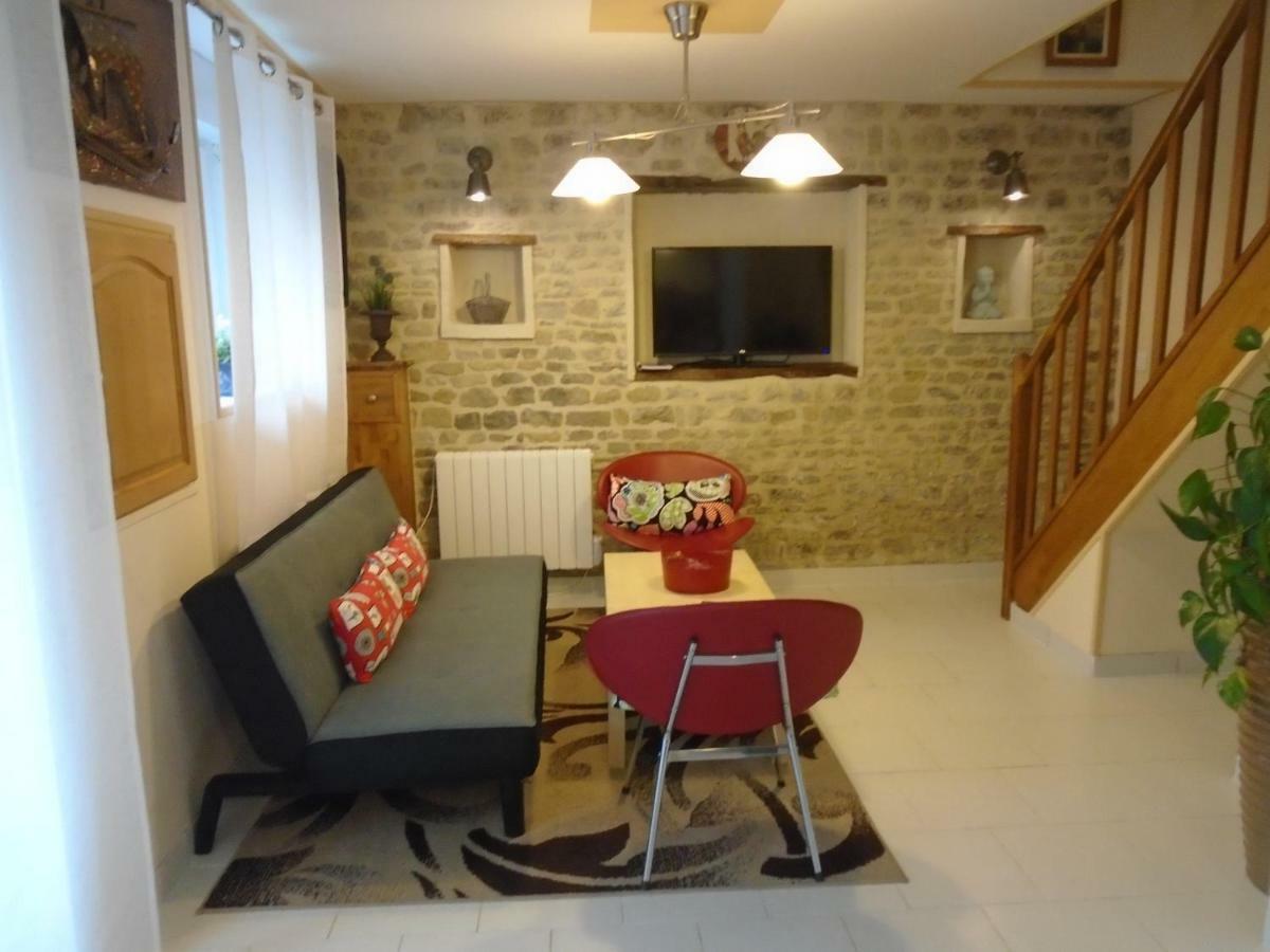 La Colombe Villa Formigny Exterior foto